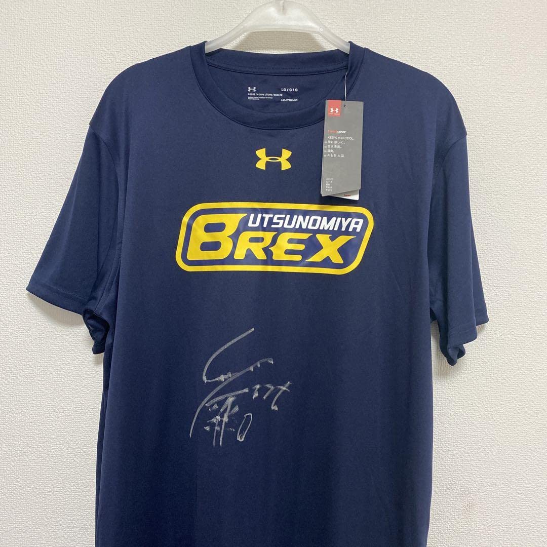 Amaranthe 直筆サイン入りTシャツ fit=scale-down,w=1200